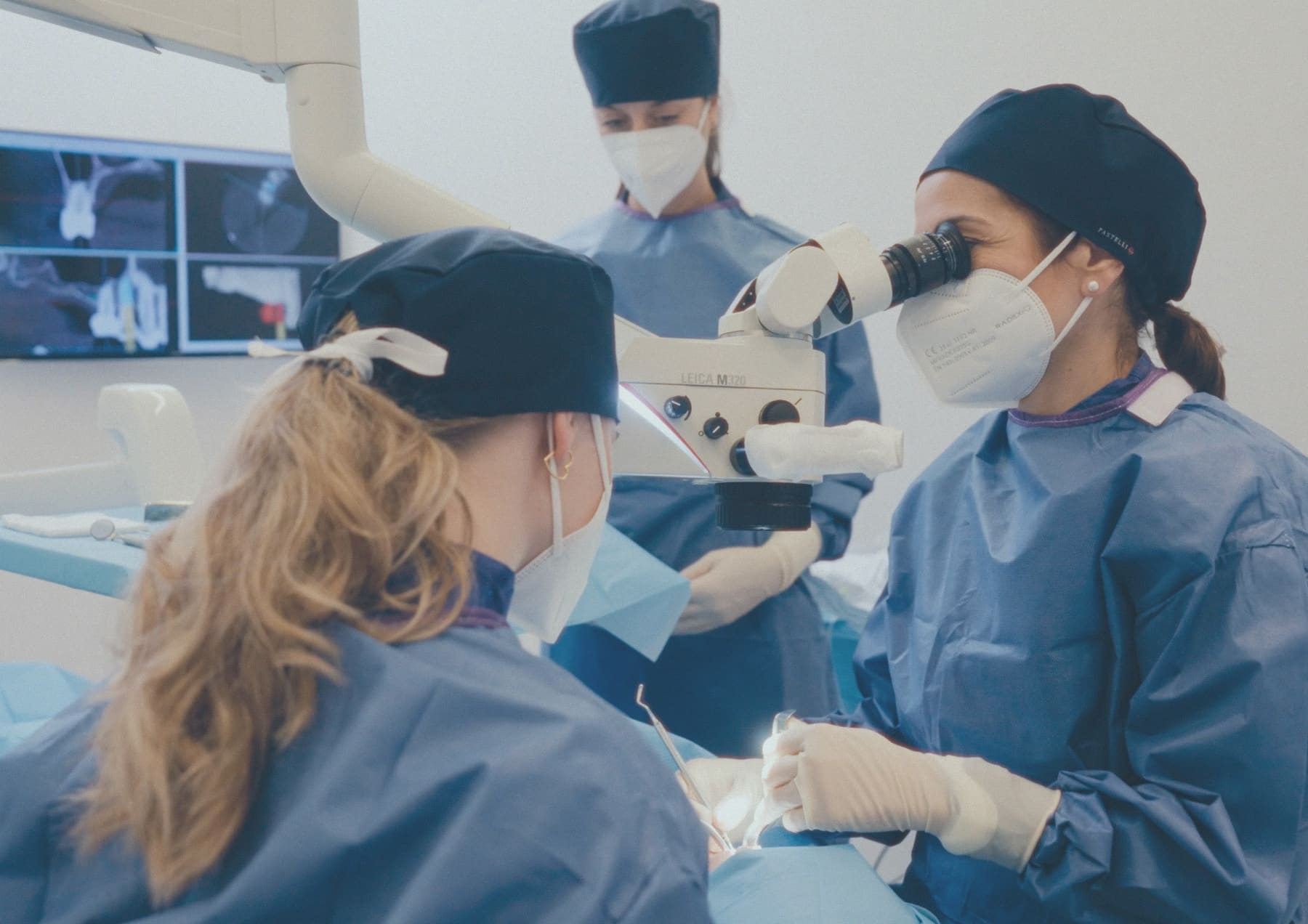 Clinica_Periodontia_Cirugia_3D 